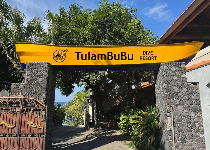 リゾート Tulambubu Dive Data